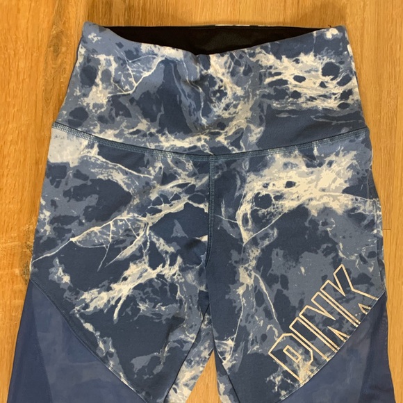 Victoria Secret PINK marble leggings - Picture 3 of 3